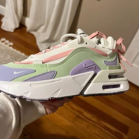 Nike Air Max Furyosa - white and purple dawn - Picture 4 of 8